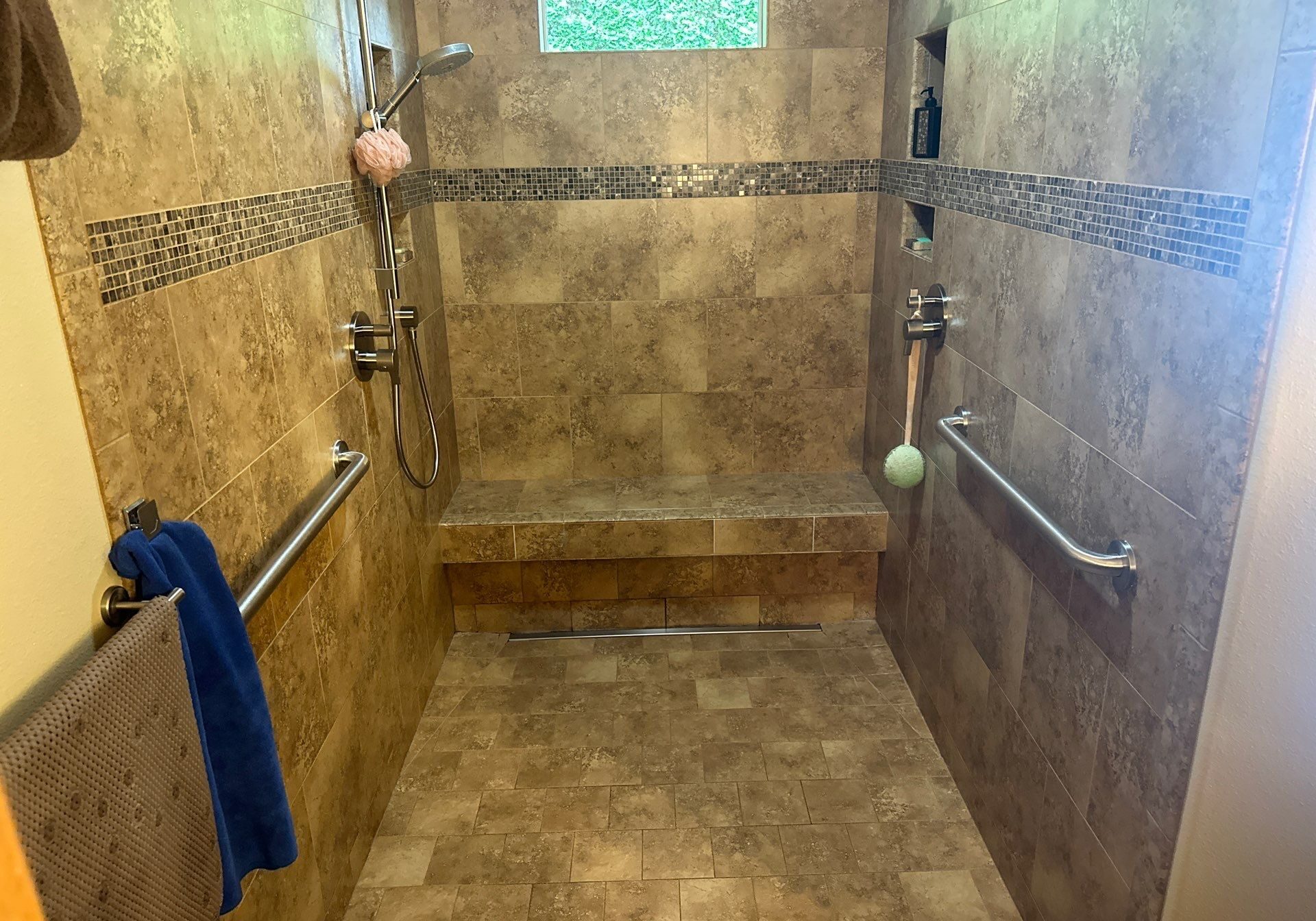 grab bars 2